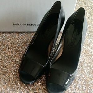 Banana Republic patent wedges